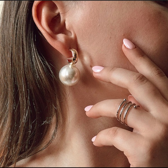 Pearl Dangle Earrings for Women Fashion Jewelry - Picture 2 of 3